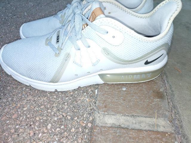 NIKE AIRMAX 27Z`  Xj[J[  WMO  jO  U  o  uh 