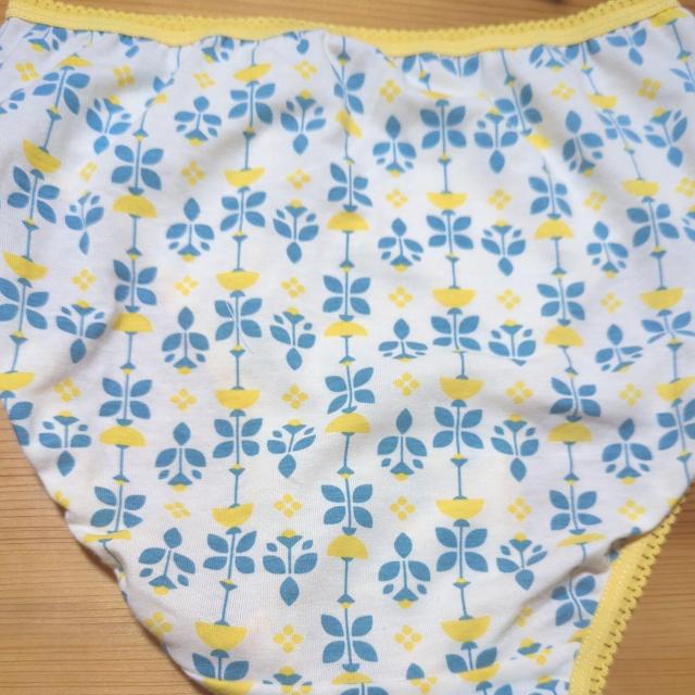 新品衣類 黄色の花柄 L < 女性ファッション 新品衣類 黄色の花柄 L < 女性ファッションの