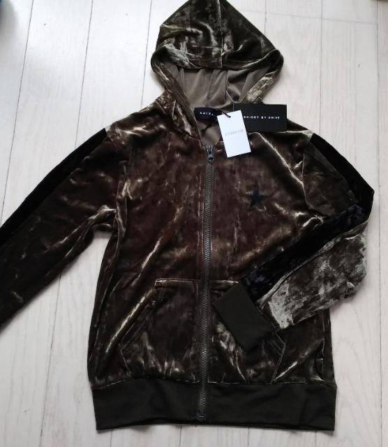 140★SHISKY BY DRIVE★ベロアジップアップパーカー★カーキ★新品★送料無料 < キッズ/ベビー  140★SHISKY BY DRIVE★ベロアジップアップパーカー★カーキ★新品★送料無料 < キッズ/ベビーの