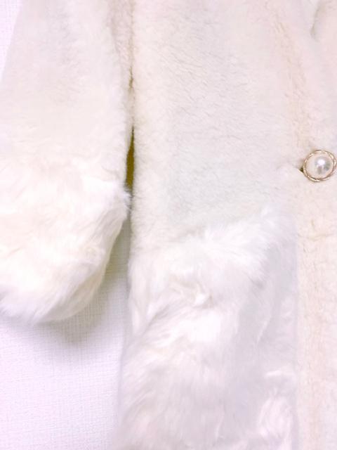 zCg{AWPbg~fBAR[gp[{^GRt@[White  t@bV 