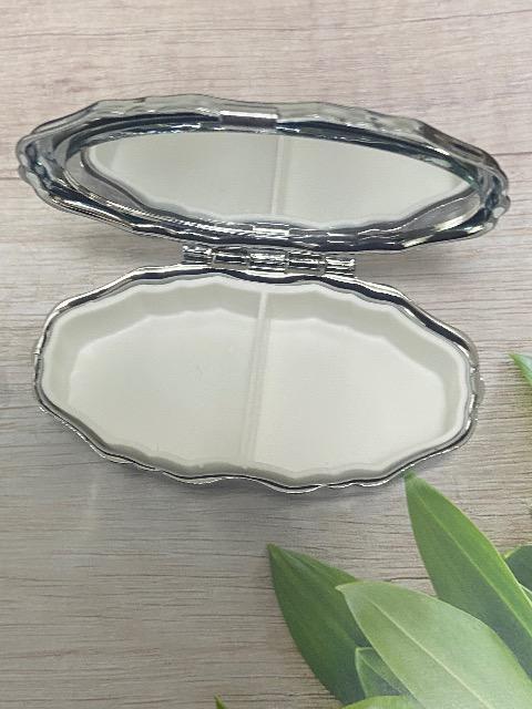 nhCh@Wō@AW̃fUC@sP[X  t@bV 