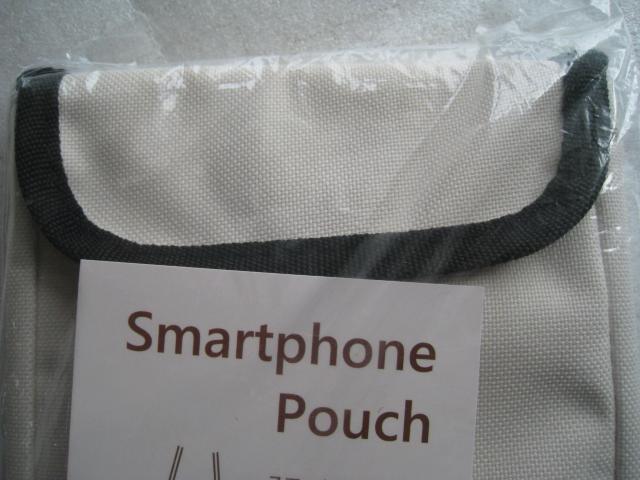  X}z|[`@ X}[gz|[`@ Smartphone Pouch  Ɠd/AV 