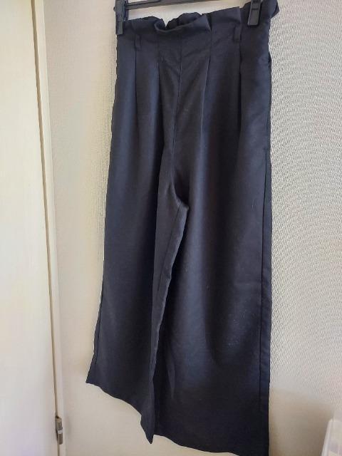 earth music&ecologyワイドパンツ < ブランド  earth music&ecologyワイドパンツ < ブランドの