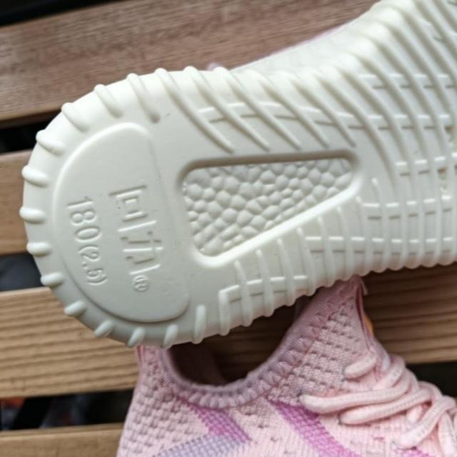 新品 18cm スニーカー ピンク 子供靴 キッズ 靴 シューズ 女の子 < キッズ/ベビー  新品 18cm スニーカー ピンク 子供靴 キッズ 靴 シューズ 女の子 < キッズ/ベビーの