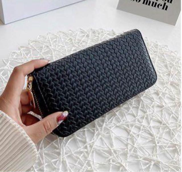 新品 未使用 長財布 編み込み ブラック 黒 韓国 財布 金 < 女性ファッション  新品 未使用 長財布 編み込み ブラック 黒 韓国 財布 金  < 女性ファッションの