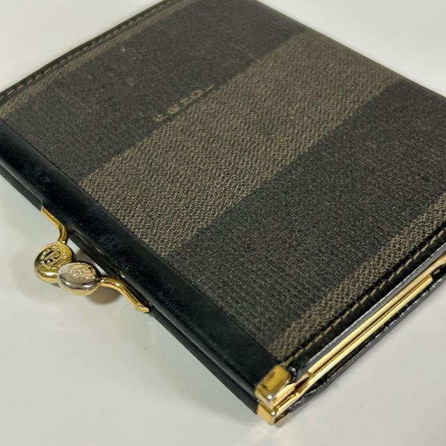 美品 FENDI フェンディ ペカン柄 レザー がま口 コインケース メンズ レディース < ブランド  美品 FENDI フェンディ ペカン柄 レザー がま口 コインケース メンズ レディース < ブランドの