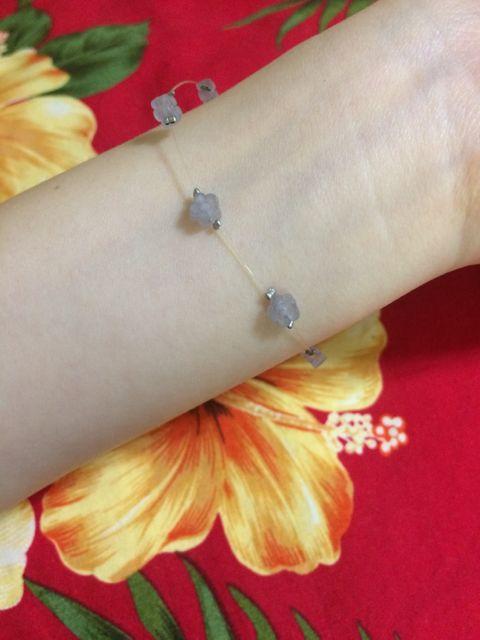 新品未使用☆透明テグスのブルーお花ブレスレット☆ < 女性アクセサリー/時計  新品未使用☆透明テグスのブルーお花ブレスレット☆ < 女性アクセサリー/時計の