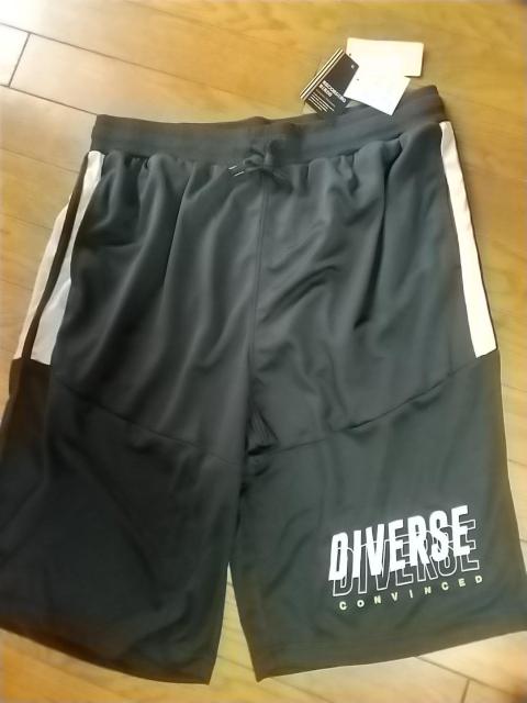 4Lサイズ!高貴紳士的!サラッと肌触り!メッシュ素材!両脇and後ろポケット付き!男の黒色合い!ハーフパンツ!新品! < 男性ファッション  4Lサイズ!高貴紳士的!サラッと肌触り!メッシュ素材!両脇and後ろポケット付き!男の黒色合い!ハーフパンツ!新品!  < 男性ファッションの