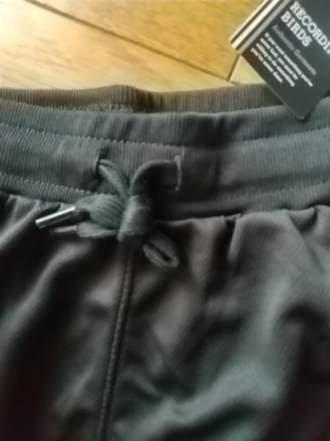 4Lサイズ!高貴紳士的!サラッと肌触り!メッシュ素材!両脇and後ろポケット付き!男の黒色合い!ハーフパンツ!新品! < 男性ファッション  4Lサイズ!高貴紳士的!サラッと肌触り!メッシュ素材!両脇and後ろポケット付き!男の黒色合い!ハーフパンツ!新品! < 男性ファッションの