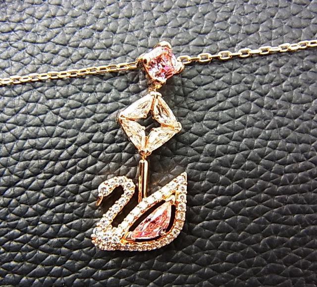 K@XtXL[@NX^@XlbNX Dazzling Swan NX^ Y^ WRjA
