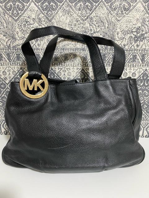 yǕizMICHAEL KORS }CPR[X U[ g[gobO V_   uh 