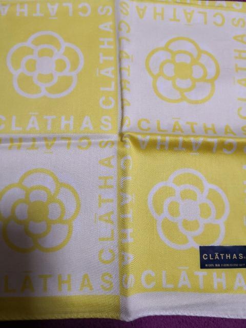 レア 新品 CLATHAS  クレイサス 大判 ハンカチ イエロー  < ブランド  レア 新品 CLATHAS  クレイサス 大判 ハンカチ イエロー   < ブランドの