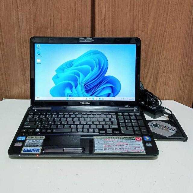 TOSHIBA dynabook Corei7 ������16GB SSD512GB Web�J���� �u���[���C Windows11 �� PC�{��/���Ӌ@��� 