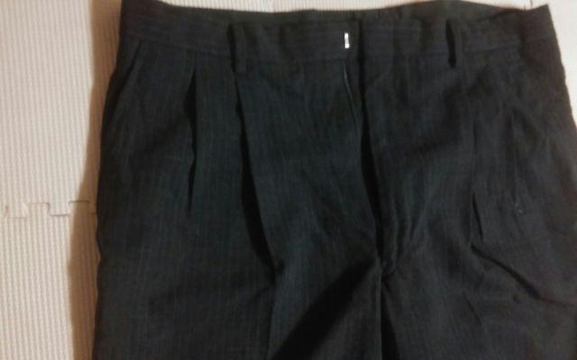 春夏 スラックス Lサイズ 黒のストライプ < 男性ファッション  春夏 スラックス Lサイズ 黒のストライプ < 男性ファッションの