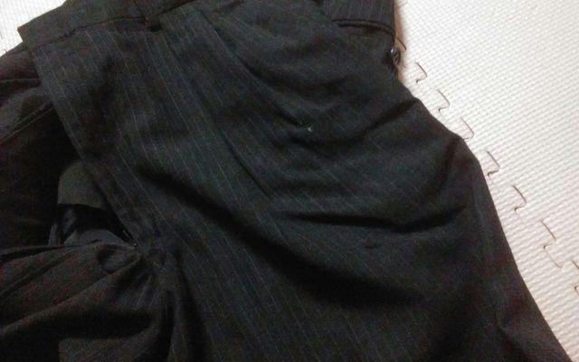 春夏 スラックス Lサイズ 黒のストライプ < 男性ファッション  春夏 スラックス Lサイズ 黒のストライプ < 男性ファッションの