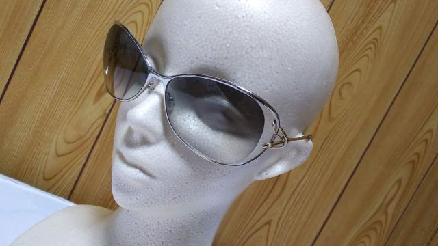 正規美レア フレッド VOLUTE N2 ロゴ インフィニティーメタルサングラス 黒系×シャイニーシルバー×ゴールド 付属有〇眼鏡 < 男性ファッション  正規美レア フレッド VOLUTE N2 ロゴ インフィニティーメタルサングラス 黒系×シャイニーシルバー×ゴールド 付属有〇眼鏡 < 男性ファッションの