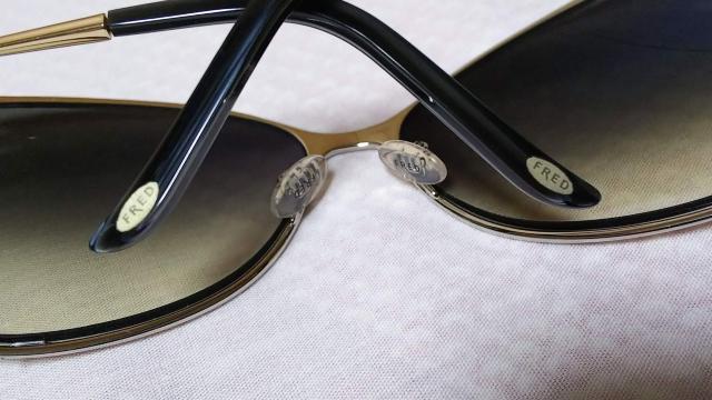正規美レア フレッド VOLUTE N2 ロゴ インフィニティーメタルサングラス 黒系×シャイニーシルバー×ゴールド 付属有〇眼鏡 < 男性ファッション  正規美レア フレッド VOLUTE N2 ロゴ インフィニティーメタルサングラス 黒系×シャイニーシルバー×ゴールド 付属有〇眼鏡 < 男性ファッションの
