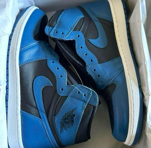 NIKE AIR JORDAN 1 RETRO HIGH OG DARK MARINA BLUE 28.5cm ナイキ < ブランド  NIKE AIR JORDAN 1 RETRO HIGH OG DARK MARINA BLUE 28.5cm ナイキ < ブランドの