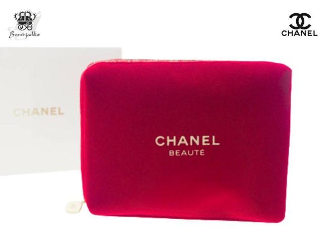 シャネル ノベルティ クリスマス コフレポーチ 2019 スクエア ラメ入り レッド CHANEL BEAUTE【正規品】 < ブランド  シャネル ノベルティ クリスマス コフレポーチ 2019 スクエア ラメ入り レッド CHANEL BEAUTE【正規品】  < ブランドの