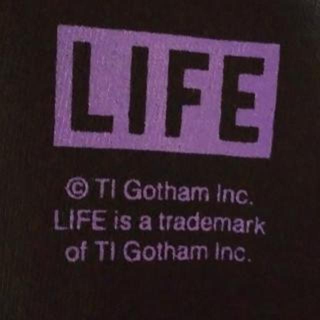 LIEE MAGAZINE KISS バックプリント 長袖Tシャツ M < 男性ファッション  LIEE MAGAZINE KISS バックプリント 長袖Tシャツ M < 男性ファッションの