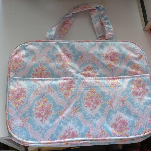 新品未使用★マーキュリーデュオたっぷりサイズポーチ < ブランド  新品未使用★マーキュリーデュオたっぷりサイズポーチ  < ブランドの