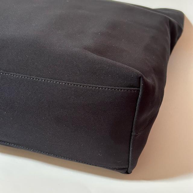 美品 Salvatore Ferragamo フェラガモ ヴァラ チェーン ショルダーバッグ AU-21 8229 ナイロン < ブランド 美品 Salvatore Ferragamo フェラガモ ヴァラ チェーン ショルダーバッグ AU-21 8229 ナイロン < ブランドの