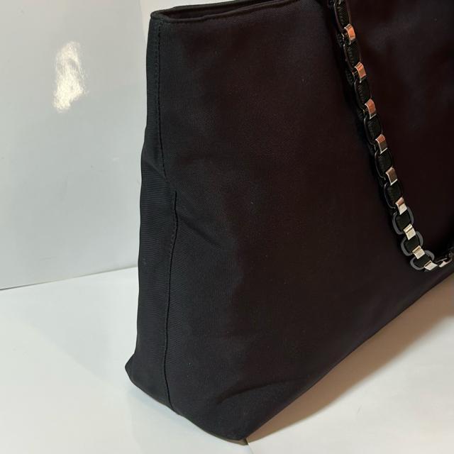 美品 Salvatore Ferragamo フェラガモ ヴァラ チェーン ショルダーバッグ AU-21 8229 ナイロン < ブランド 美品 Salvatore Ferragamo フェラガモ ヴァラ チェーン ショルダーバッグ AU-21 8229 ナイロン < ブランドの