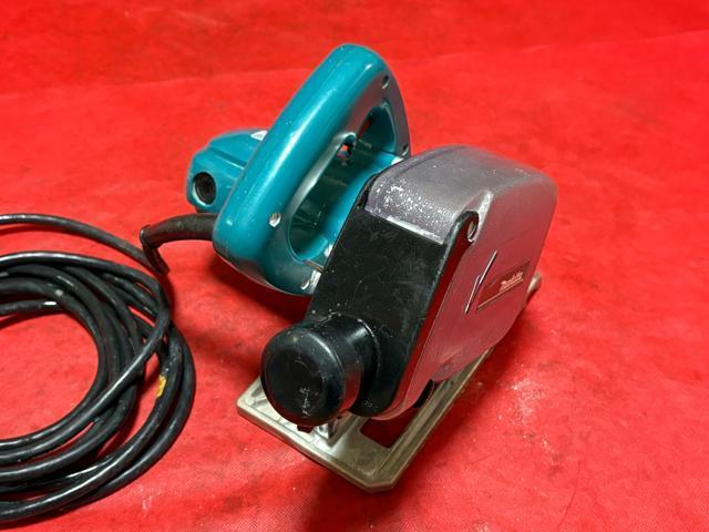 マキタ 5型防じんマルノコ モデル5045KB 中古動作品良品4224-03-1 < ペット/手芸/園芸 マキタ 5型防じんマルノコ モデル5045KB 中古動作品良品4224-03-1 < ペット/手芸/園芸の