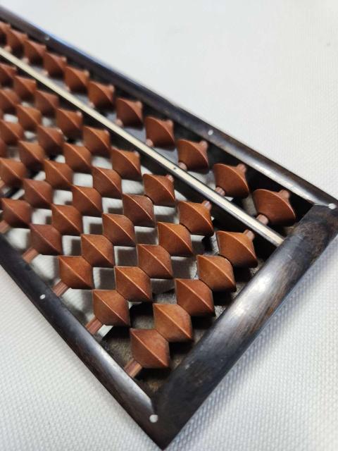 �A���e�B�[�N�i���󏭁��Z�ʂ���΂�Q�R���y���a���g���z �� �C���e���A/���C�t�� 