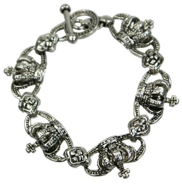 メンズブレスレット・クラウンモチーフ シルバー 王冠 かっこいい ゴシック V系 ロック アンティーク ホスト < 男性アクセサリー/時計  メンズブレスレット・クラウンモチーフ シルバー 王冠 かっこいい ゴシック V系 ロック アンティーク ホスト  < 男性アクセサリー/時計の