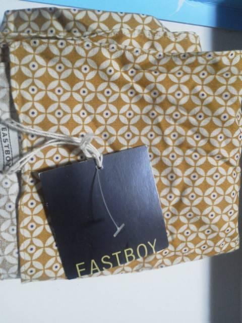 イーストボーイ タグ付き ハンカチ 新品 < ブランド  イーストボーイ タグ付き ハンカチ 新品  < ブランドの