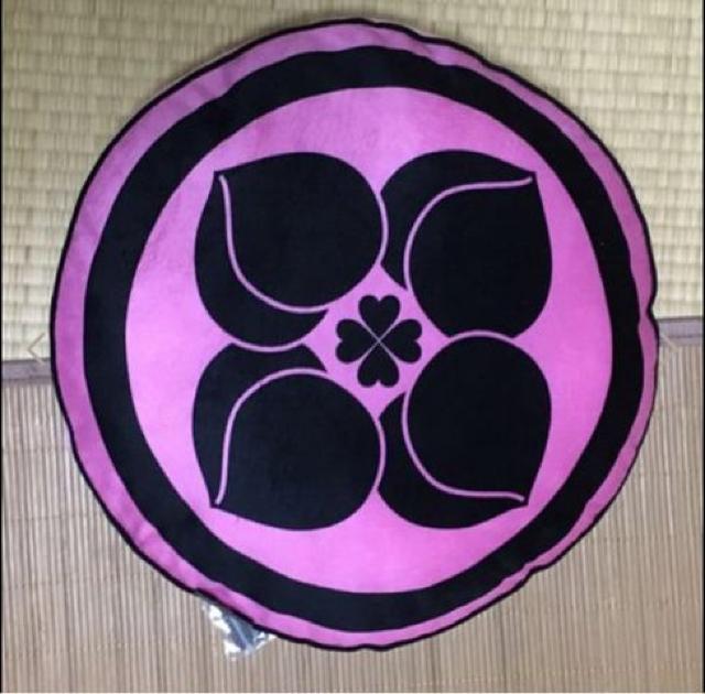 しまむら×ももいろクローバーZ・円型クッション小桃佐々木彩夏 < タレントグッズ しまむら×ももいろクローバーZ・円型クッション小桃佐々木彩夏 < タレントグッズの