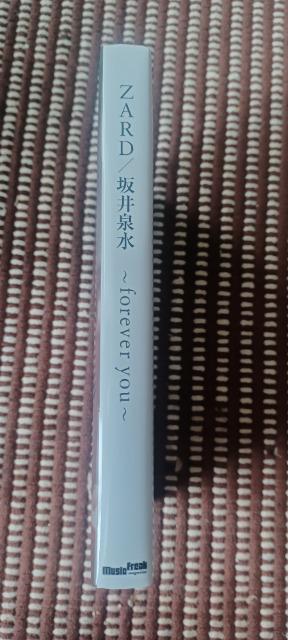 ZARD/坂井泉水 ~forever you~  (書籍) < タレントグッズ  ZARD/坂井泉水 ~forever you~  (書籍) < タレントグッズの