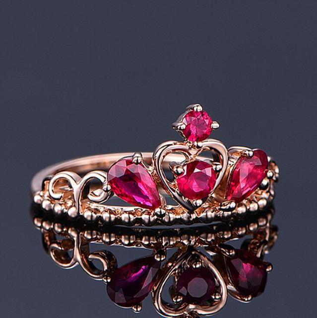 送料無料※高級感 ゆびわ クラウン ルビー石 指輪 フリーサイズ リング (13号〜21号) レディース シルバー 新品 < 女性アクセサリー/時計  送料無料※高級感 ゆびわ クラウン ルビー石 指輪 フリーサイズ リング (13号〜21号) レディース シルバー 新品 < 女性アクセサリー/時計の