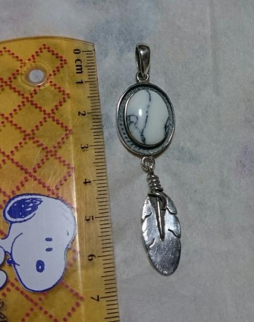 【シルバー925】ホワイトバッファロー/フェザー/top/羽根/トップ/新品 < 男性アクセサリー/時計  【シルバー925】ホワイトバッファロー/フェザー/top/羽根/トップ/新品 < 男性アクセサリー/時計の