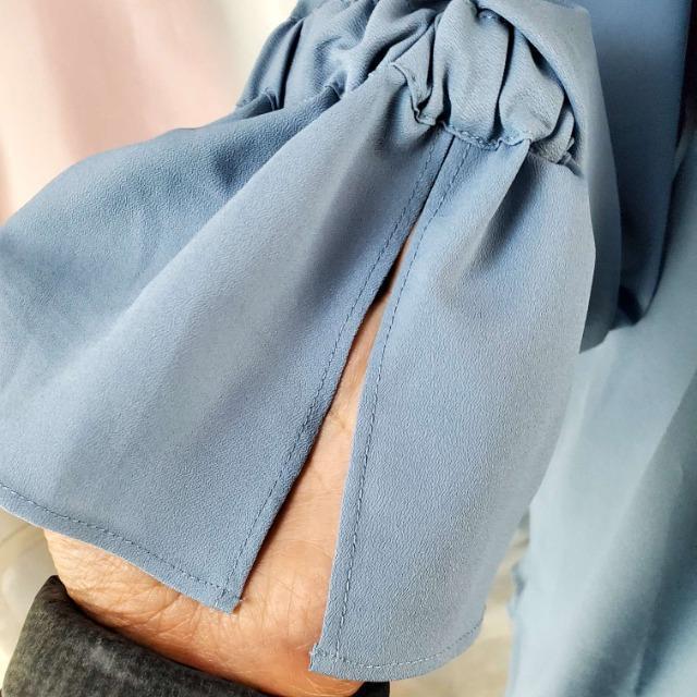 込み★677★クリーコンフォルト★可愛い!ラッフルカフスブラウス★F★ < 女性ファッション  込み★677★クリーコンフォルト★可愛い!ラッフルカフスブラウス★F★ < 女性ファッションの