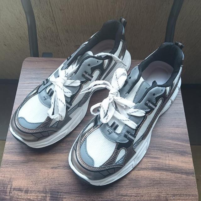 新品 26cm メンズ スニーカー ブラック シューズ 靴 42 カジュアル < 男性ファッション  新品 26cm メンズ スニーカー ブラック シューズ 靴 42 カジュアル  < 男性ファッションの