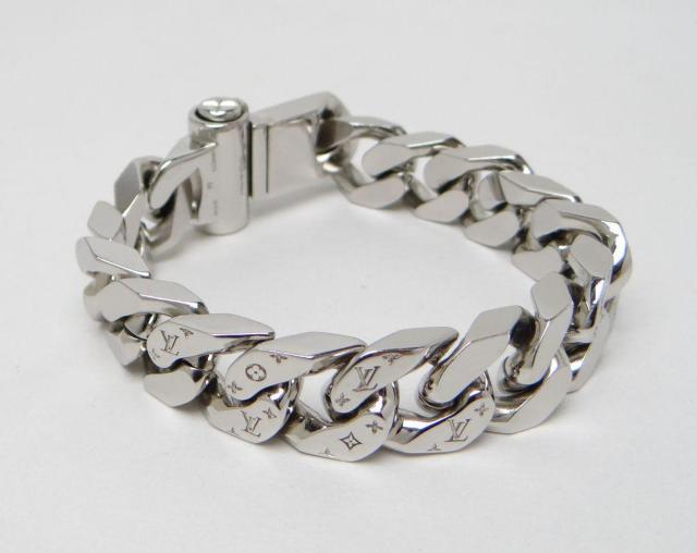 ルイヴィトン M68273 メンズ LVチェーンリンクスブレスレット M シルバー【送料無料】 < ブランド  ルイヴィトン M68273 メンズ LVチェーンリンクスブレスレット M シルバー【送料無料】 < ブランドの