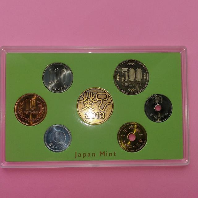 ★平成25年銘ミントセット!1・5・50円硬貨はミントセットのみ!稀少! < ホビー  ★平成25年銘ミントセット!1・5・50円硬貨はミントセットのみ!稀少! < ホビーの