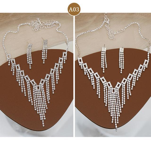 送料無料 新品 ウェディングジュエリーセットアクセサリー < 女性アクセサリー/時計  送料無料 新品 ウェディングジュエリーセットアクセサリー < 女性アクセサリー/時計の