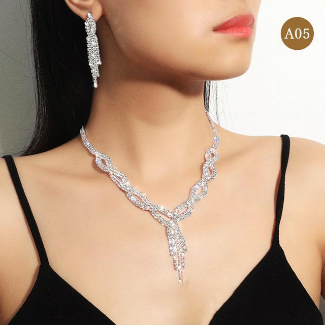 送料無料 新品 ウェディングジュエリーセットアクセサリー < 女性アクセサリー/時計  送料無料 新品 ウェディングジュエリーセットアクセサリー < 女性アクセサリー/時計の