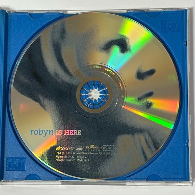 Robyn / Robyn Is Here < CD/DVD/ビデオ Robyn / Robyn Is Here < CD/DVD/ビデオの