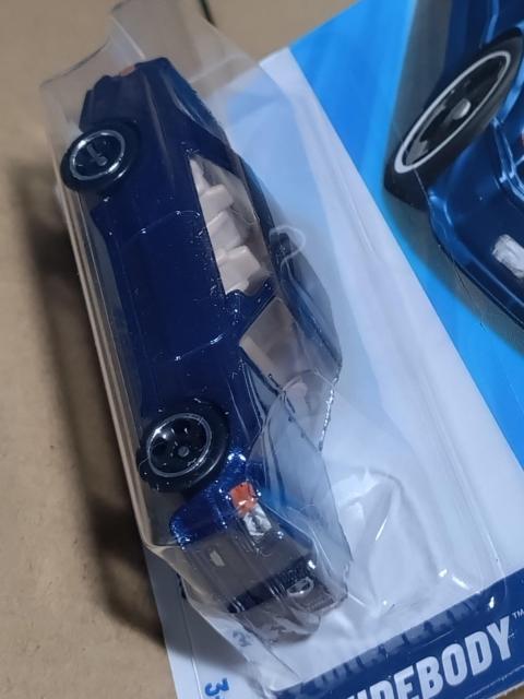 �yHW�x�[�V�b�N�z�e89 �����Z�f�X-�x���c 560 SEC AMG �� �z�r�[�� 