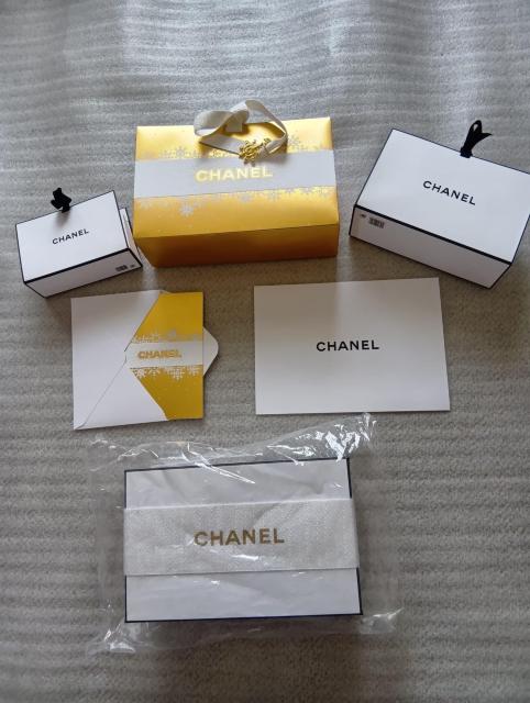 �� CHANEL ��̌����`���[�� �M�t�g�{�b�N�X�t���m�x���e�B�Z�b�g�@ �� �u�����h�� 