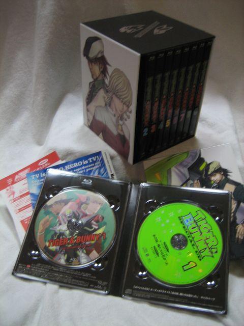 ☆TIGER&BUNNY タイガー&バニー Blu-ray 初回限定盤 全9巻 BOX付 < CD/DVD/ビデオ  ☆TIGER&BUNNY タイガー&バニー Blu-ray 初回限定盤 全9巻 BOX付 < CD/DVD/ビデオの