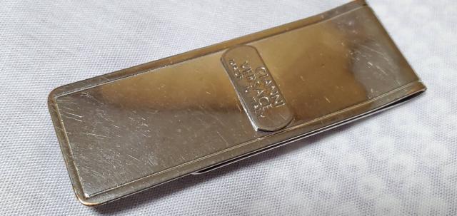 正規 激レア ヴェルサーチ メデューサロゴ×フレアゴシッククロス マネークリップ シルバーメタリック ペーパーウォレット < ブランド  正規 激レア ヴェルサーチ メデューサロゴ×フレアゴシッククロス マネークリップ シルバーメタリック ペーパーウォレット < ブランドの