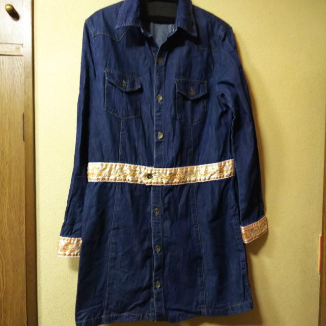 i.n.e★USED★個性的な薄手デニムロングジャケット < ブランド  i.n.e★USED★個性的な薄手デニムロングジャケット < ブランドの
