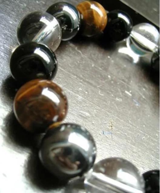 オニキスxタイガーアイxヘマタイトx水晶ブレスレット 天然石 < 男性アクセサリー/時計 オニキスxタイガーアイxヘマタイトx水晶ブレスレット 天然石 < 男性アクセサリー/時計の