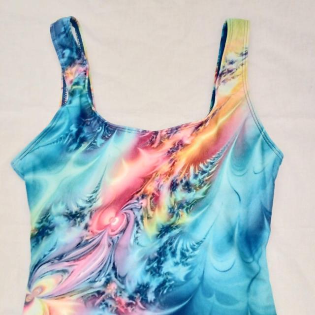 �����s�[�X����L�T�C�Y