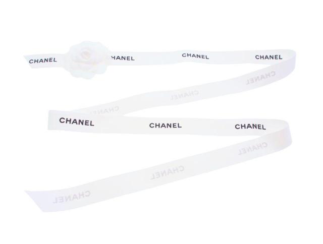 シャネル ラッピング 立体カメリア ステッカー&リボン2本 定番 ホワイト CHANEL【正規品】 < ブランド  シャネル ラッピング 立体カメリア ステッカー&リボン2本 定番 ホワイト CHANEL【正規品】 < ブランドの